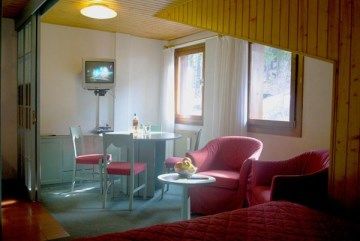 Antares Self Catering Hotel 3*